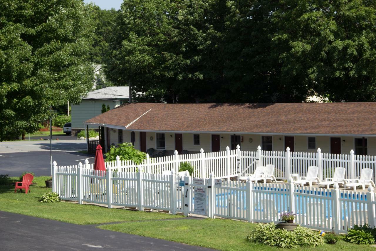 Fran Cove Motel 레이크 헤오르헤 외부 사진